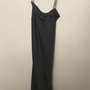 Black dress satin lace on back size L onpen one leg from nosrtrom  brand Astr